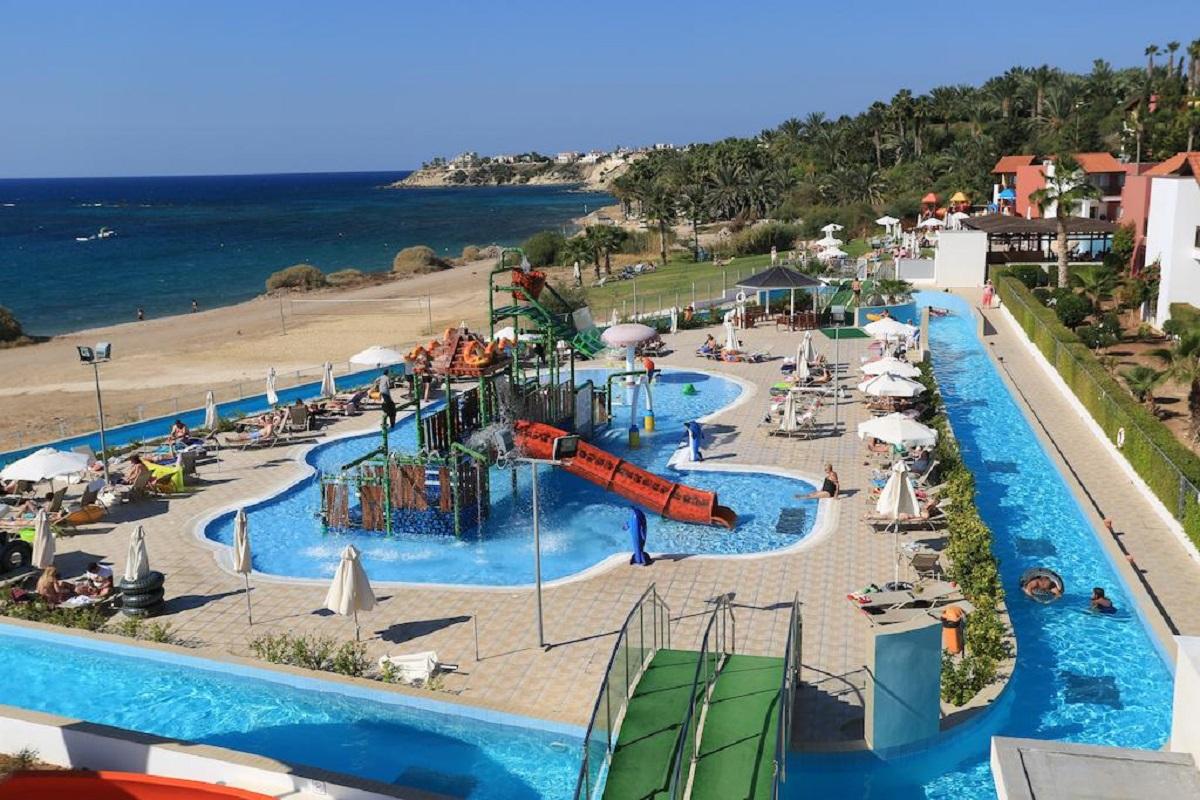 Aqua Sol Water Park Resort Paphos Eksteriør billede